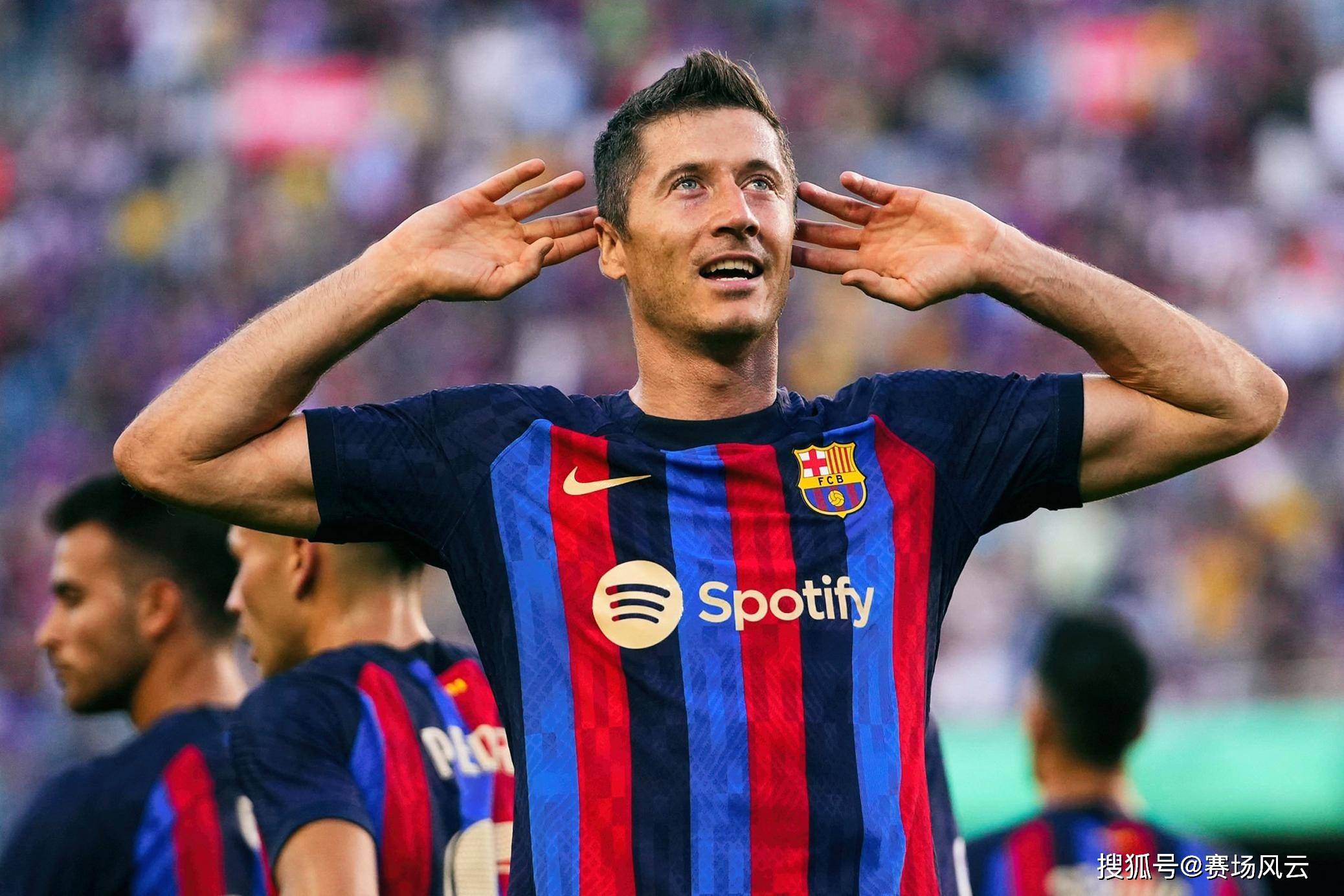 NG SPORTS-反败为胜引发热议！，莱万多夫斯基在G2比赛中重返赛场气势如虹延续的简单介绍