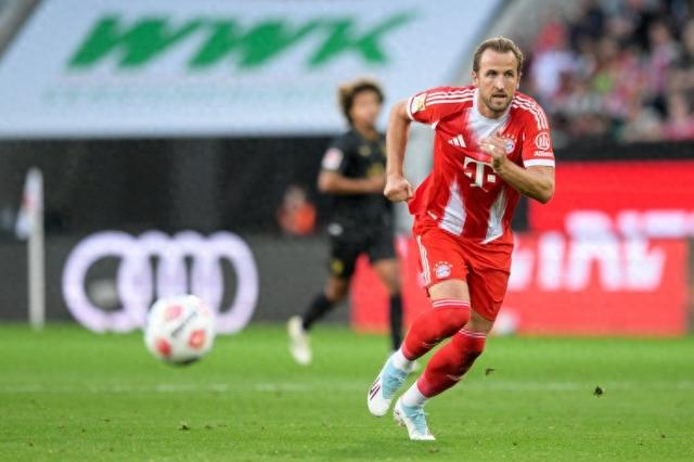 南宫体育-凯恩回归赛场，出色防守首场状态亮眼，尤文图斯观众沸腾！的简单介绍