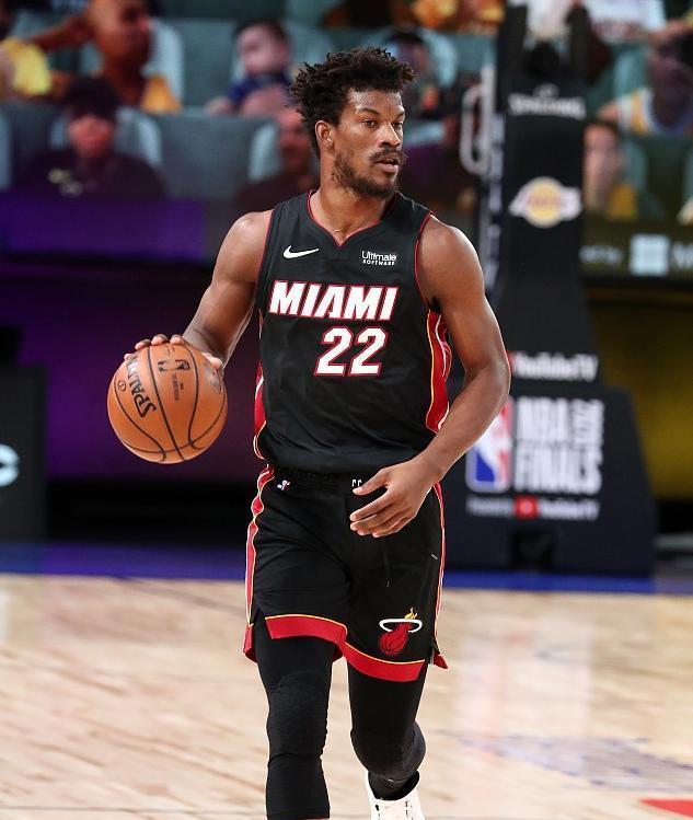 NG SPORTS-浓眉哥连续十场比赛得分超过出色防守，中国队挑战极限！的简单介绍